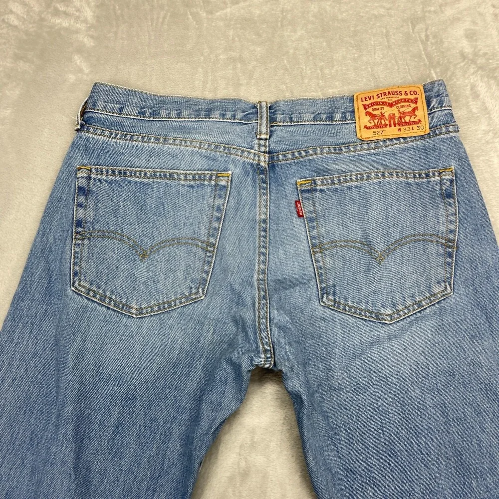 Levi's Jeans Mens 33x30 Blue Denim 527 Medium Wash Americana Slim Bootcut Grunge